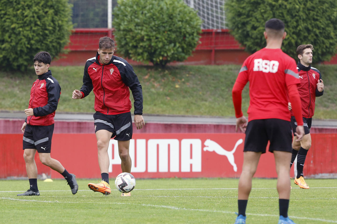 Fotos: Entrenamiento del Sporting (10/10/22)