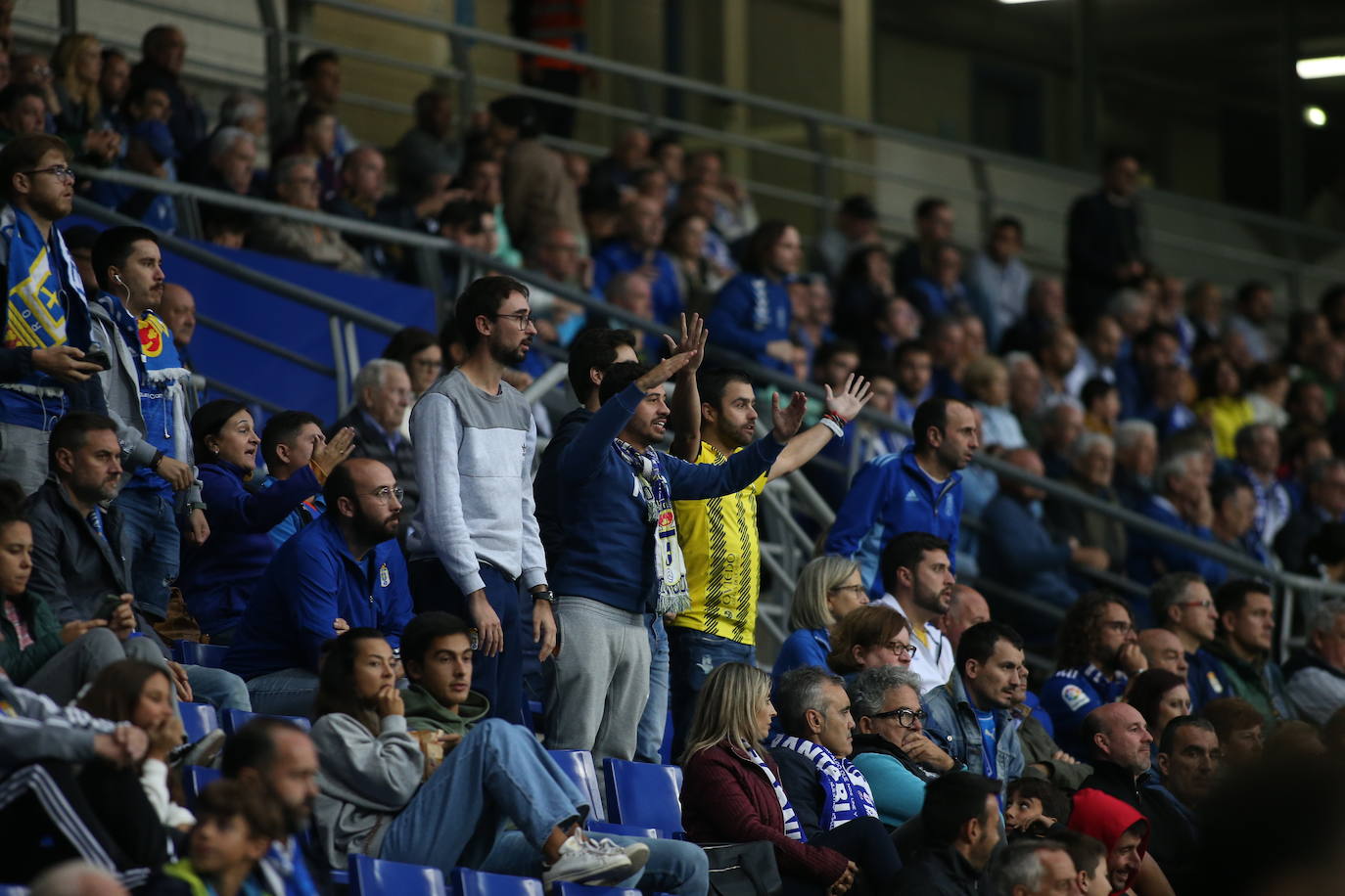 Fotos: ¿Estuviste en el Real Oviedo - Huesca en el Carlos Tartiere?¡Búscate!