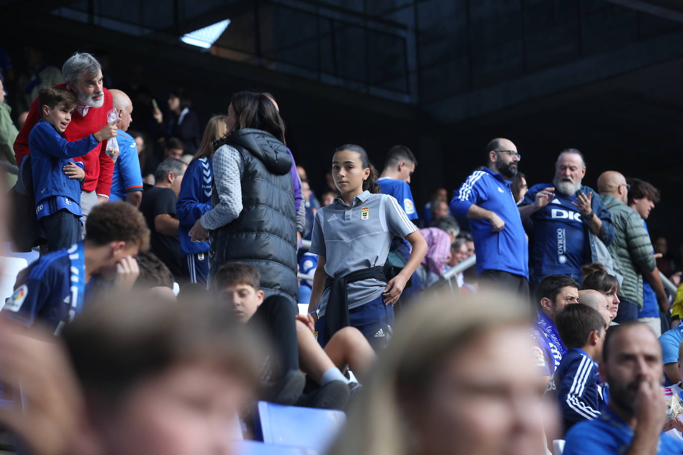 Fotos: ¿Estuviste en el Real Oviedo - Huesca en el Carlos Tartiere?¡Búscate!