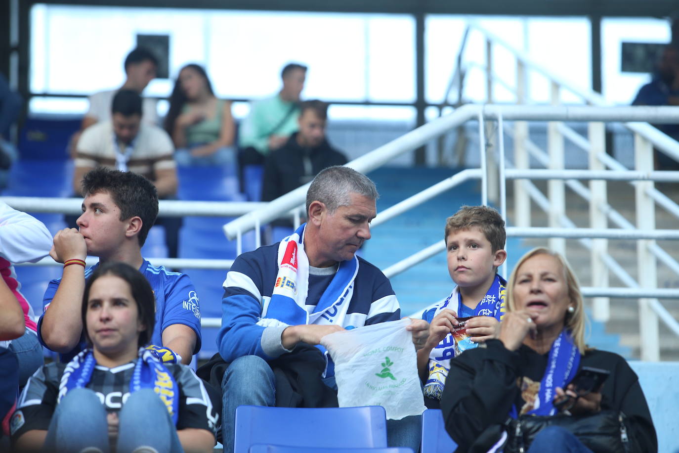 Fotos: ¿Estuviste en el Real Oviedo - Huesca en el Carlos Tartiere?¡Búscate!