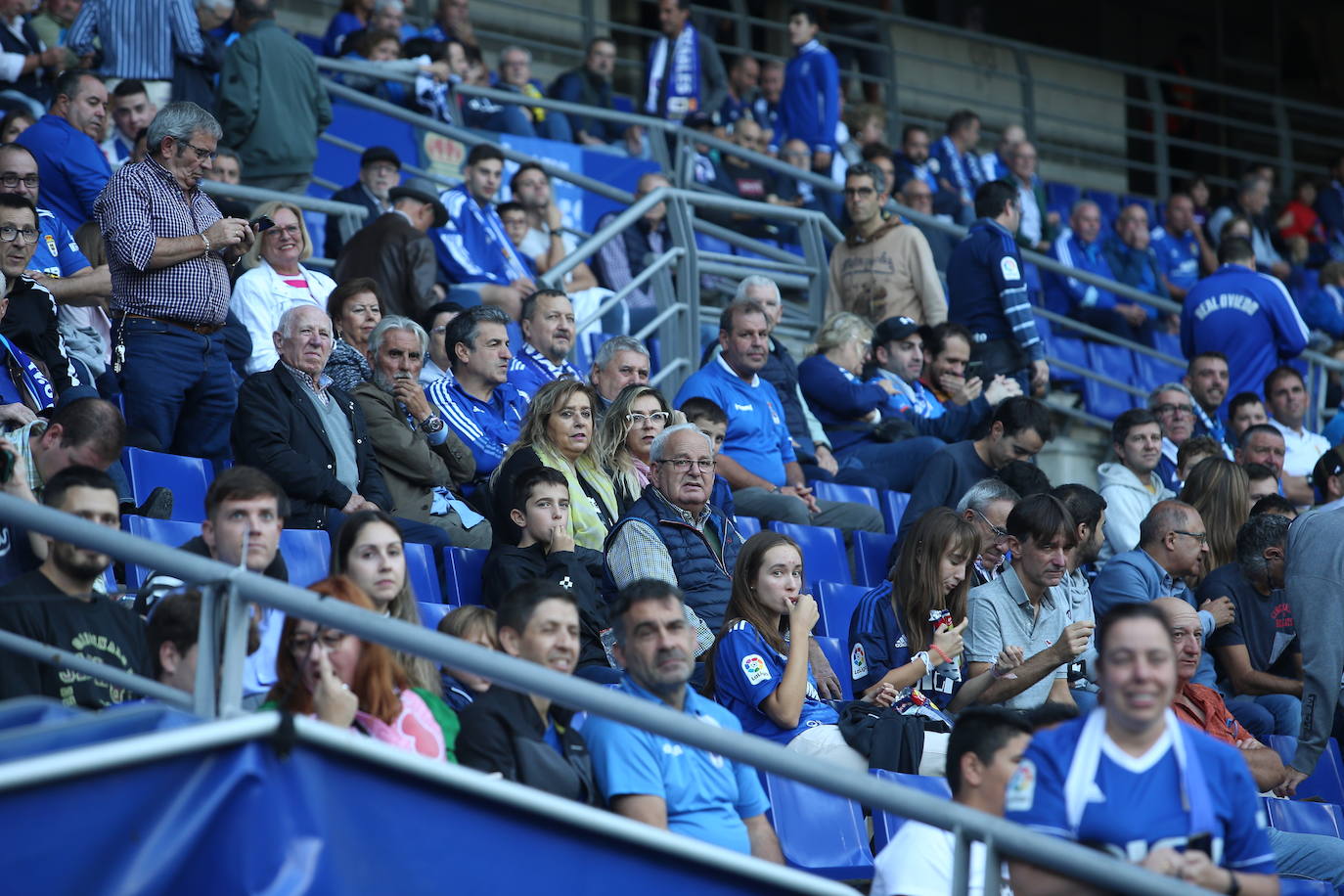 Fotos: ¿Estuviste en el Real Oviedo - Huesca en el Carlos Tartiere?¡Búscate!