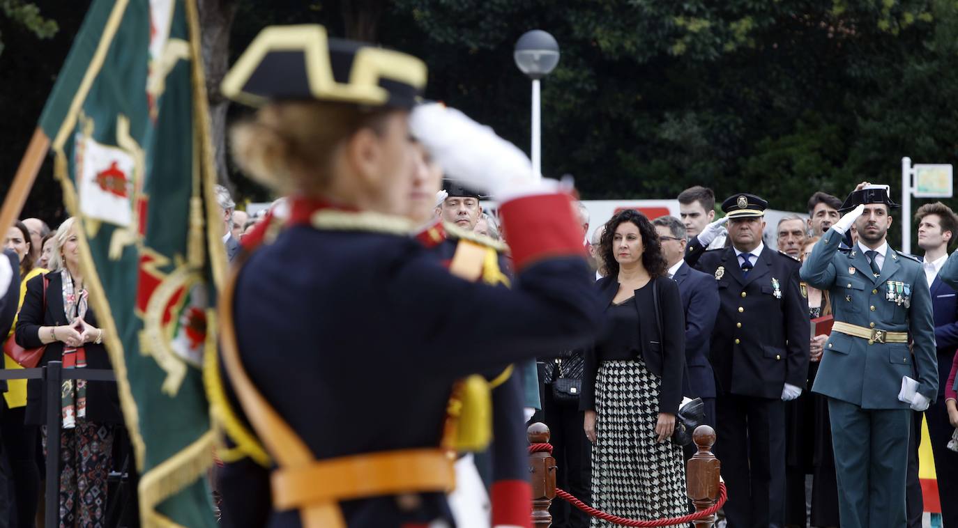 Fotos: La Guardia Civil de Gijón celebra el Pilar