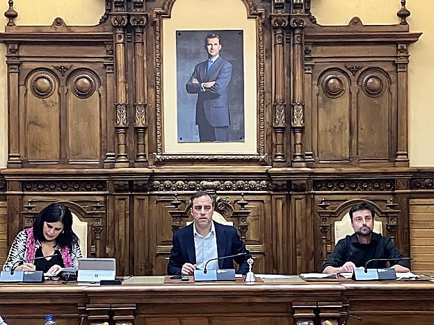 El capataz acusado de acoso sexual a mujeres en Emulsa será despedido