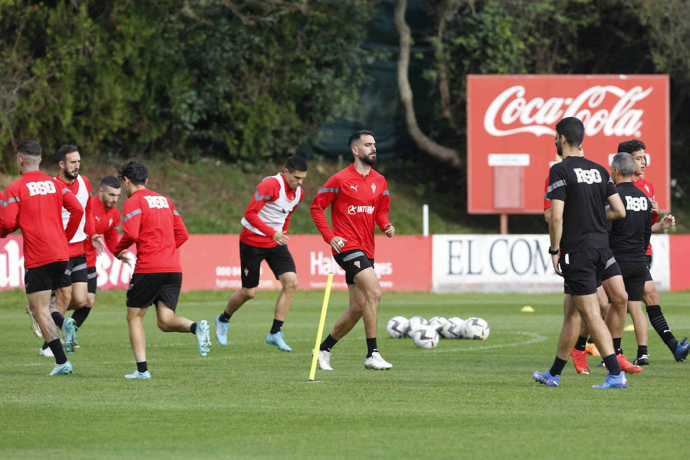 Fotos: Entrenamiento del Sporting (16-10-2022)