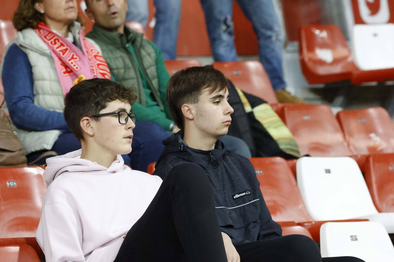 Fotos: ¿Estuviste en el Sporting - Eibar? ¡Búscate!