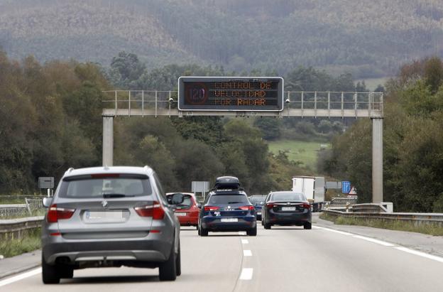 La DGT desoye la sentencia y mantiene que el radar de la 'Y' es legal