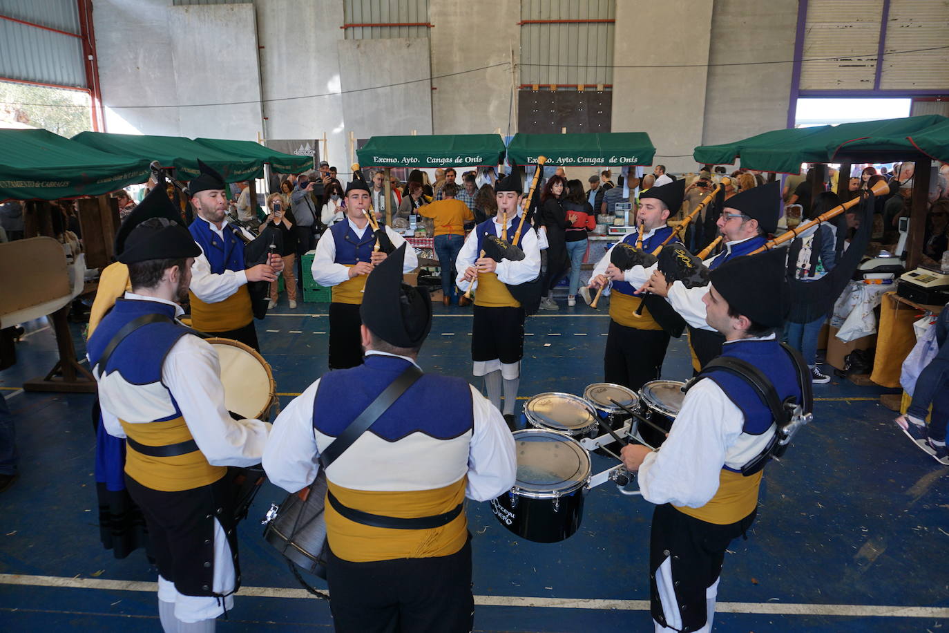 Fotos: Certamen del queso Gamonéu en Benia de Onís