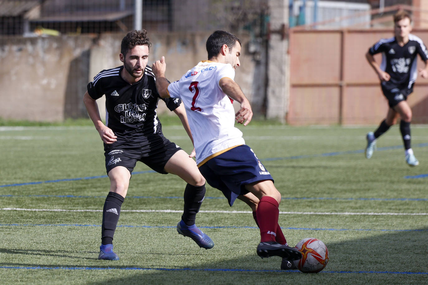Fotos: Las mejores jugadas del Gijón Industrial - Lealtad