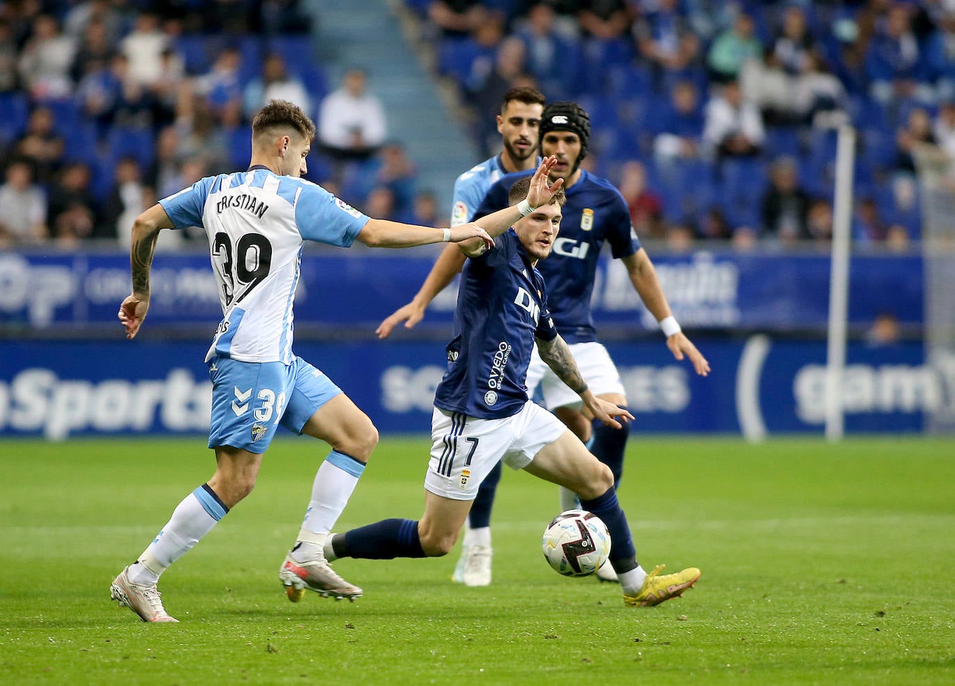 Fotos: Las mejores jugadas del Real Oviedo - Málaga