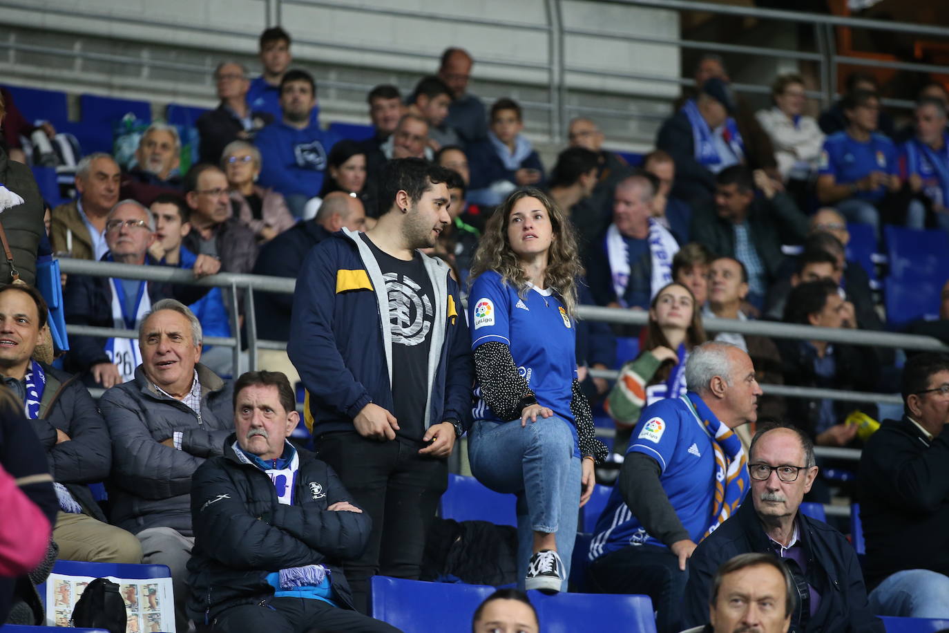 Fotos: ¿Estuviste en el Real Oviedo - Málaga? ¡Búscate!