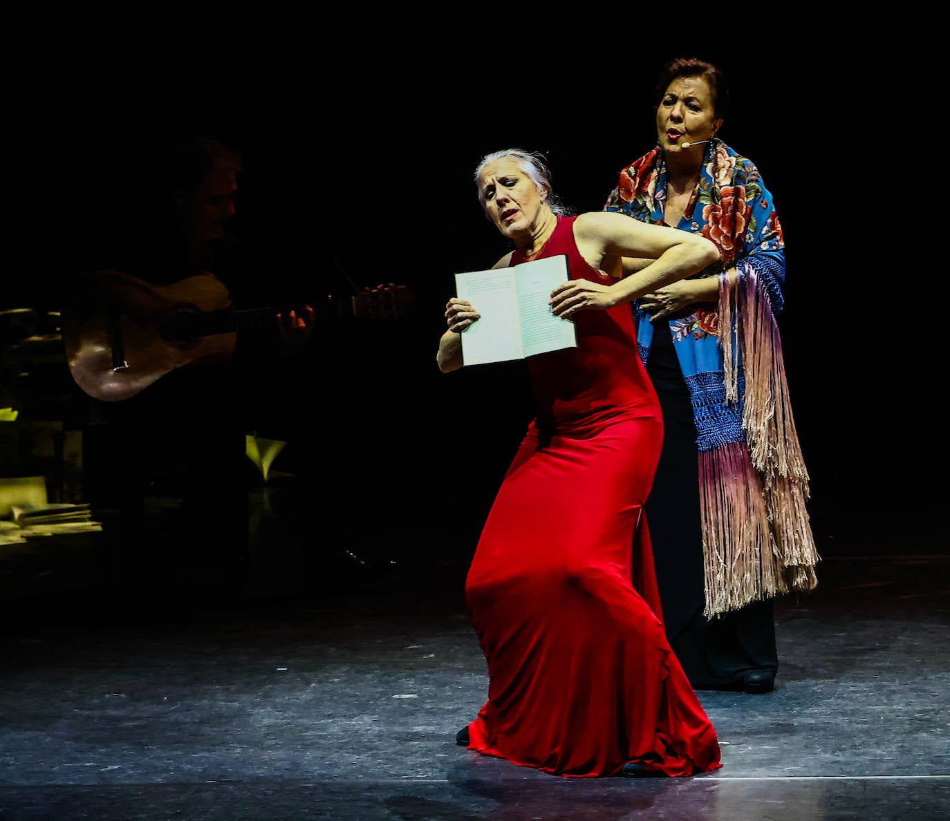 Fotos: El cante y baile flamenco, vínculo de unión de la poesía española con Linares y Pagés