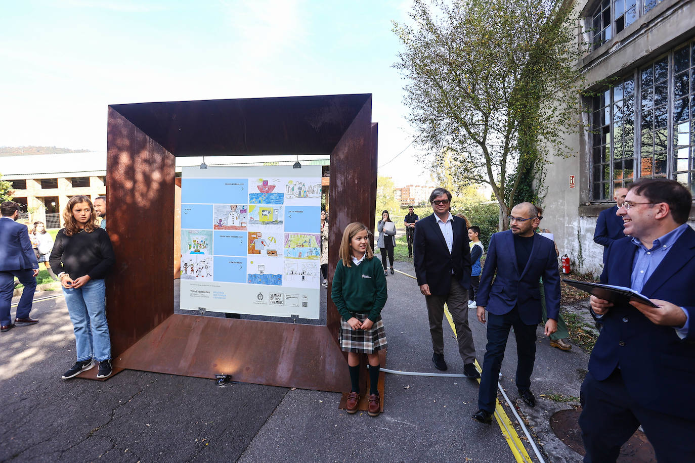 Fotos: Dos exposiciones para homenajear a las grandes mentes de la ciencia