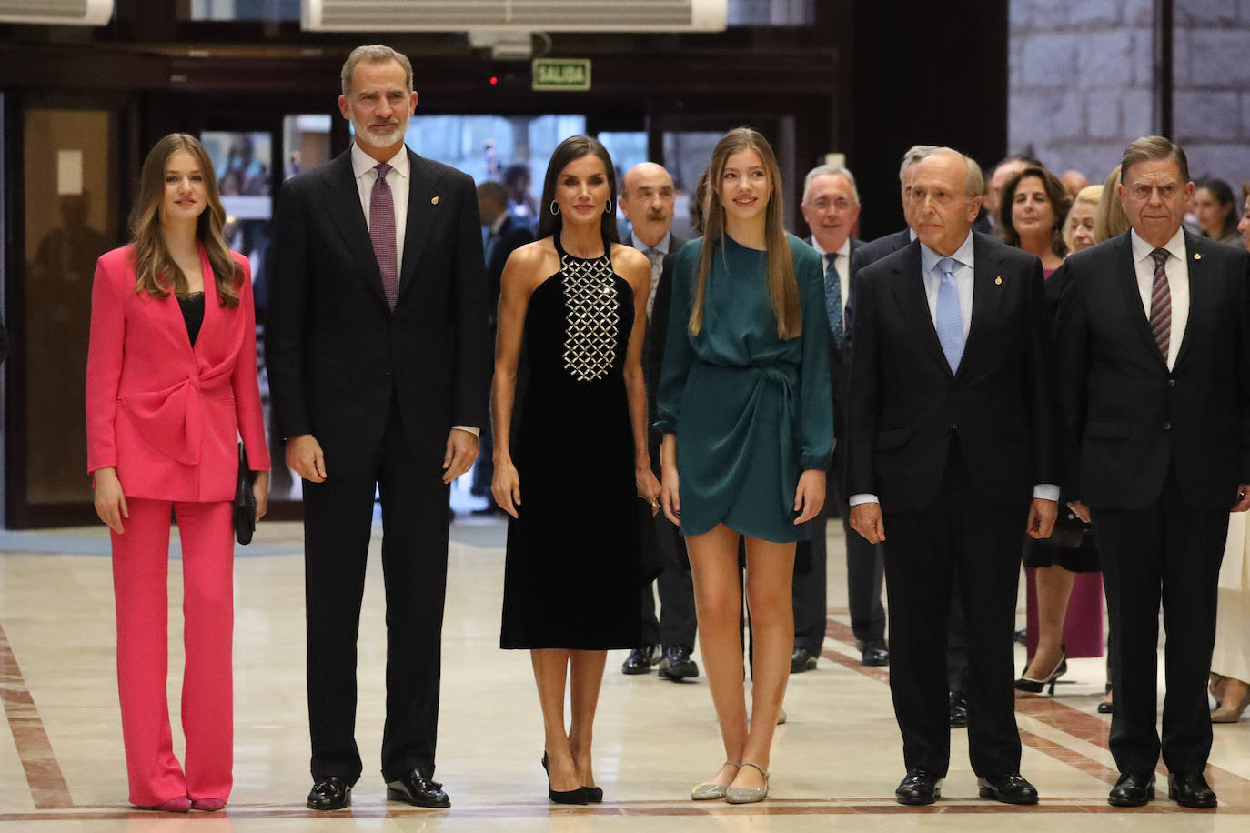 Fotos: Los estilismos de la Familia Real que conquistan Asturias