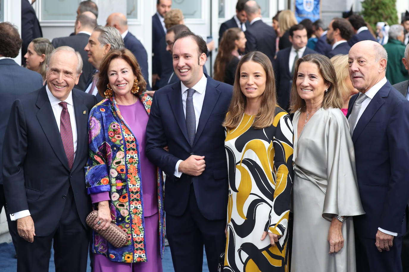 Fotos: Colorido en la alfombra azul de los Premios Princesa