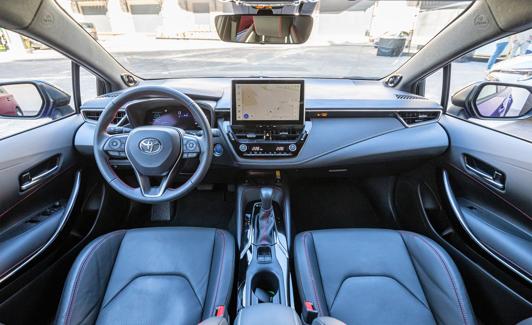 Interior del Toyota Corolla 5 puertas. 