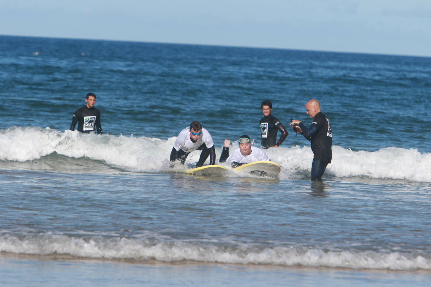 Fotos: Surf inclusivo en San Lorenzo