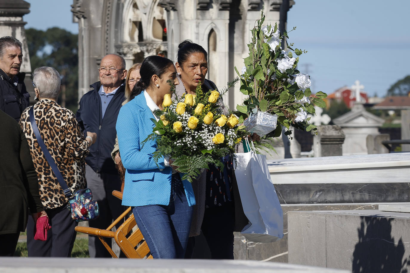 Fotos: Asturias, fiel a la tradición en el día de Todos los Santos