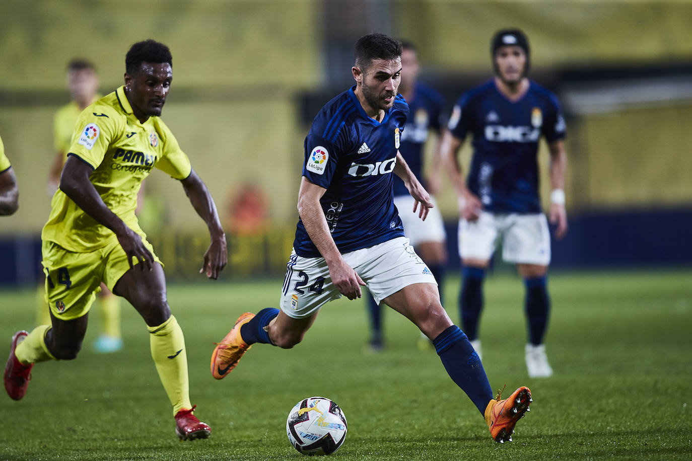 Fotos: Las mejores jugadas del Villarreal B - Real Oviedo