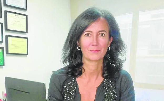 Gemma González Calvo Abogada «Aún a día de hoy, y aunque se demuestreque el menor estará mejor con su padre, es difícil quitar la custodia a una madre»