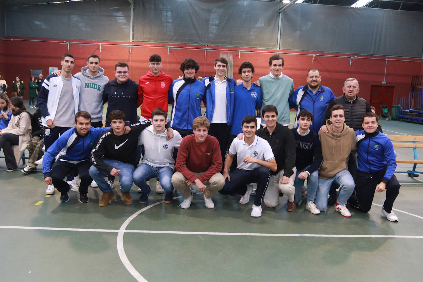 Fotos: Ilusión y deporte en la presentación de los equipos del Inmaculada