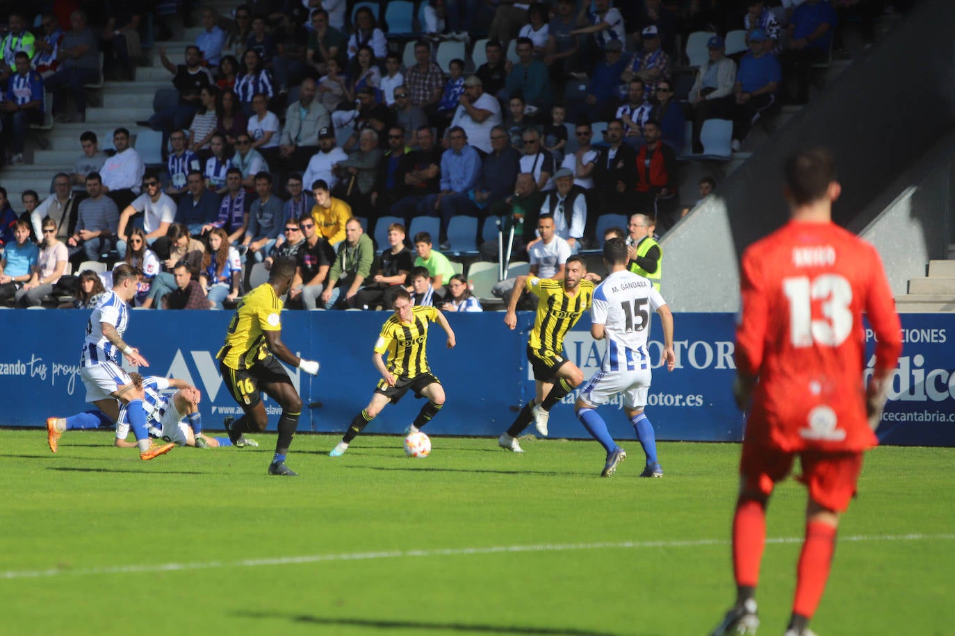 Fotos: Las mejores jugadas del Gimnástica-Real Oviedo