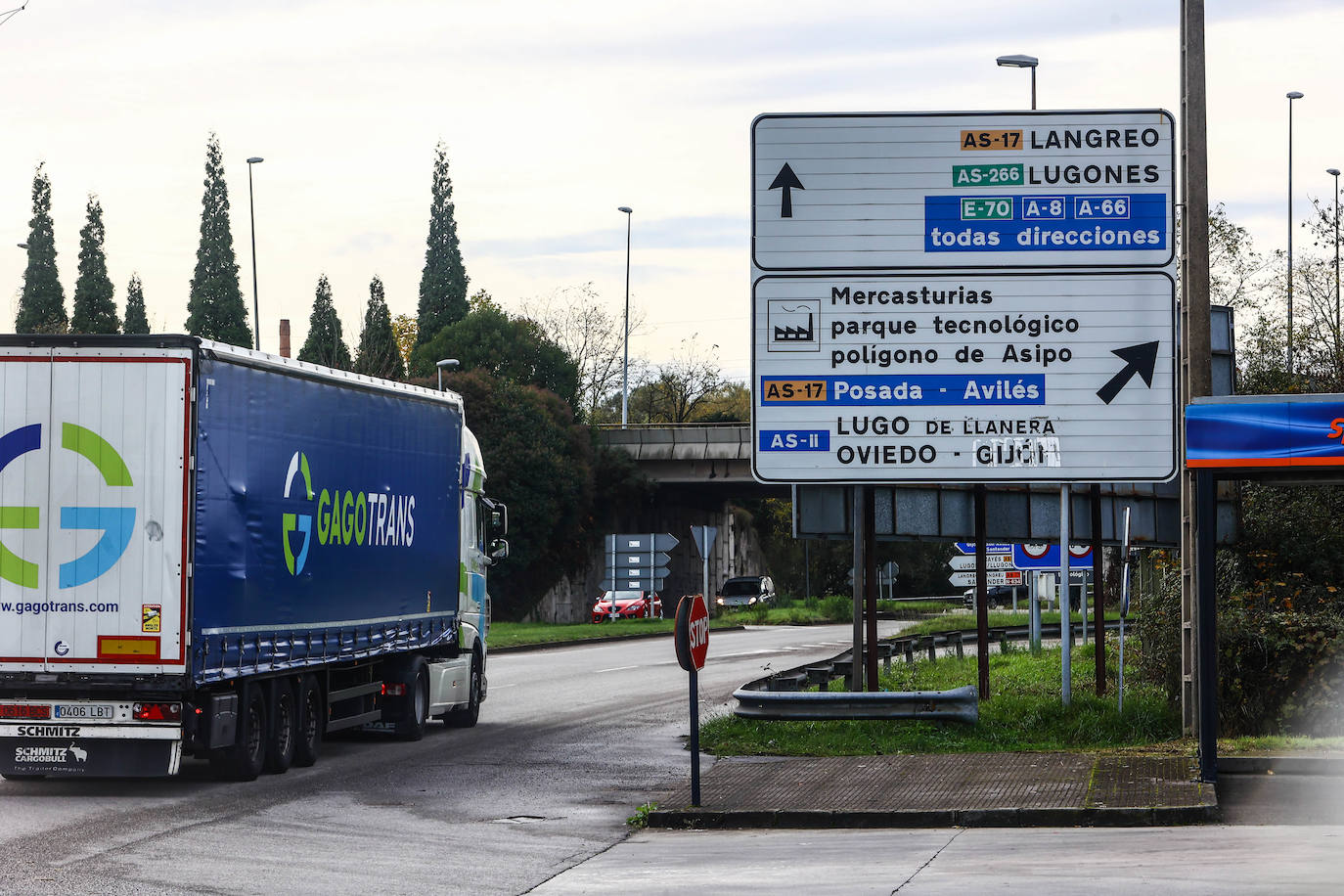 Fotos: «Sin incidencias relevantes» en Asturias en el primer día del paro de transportes