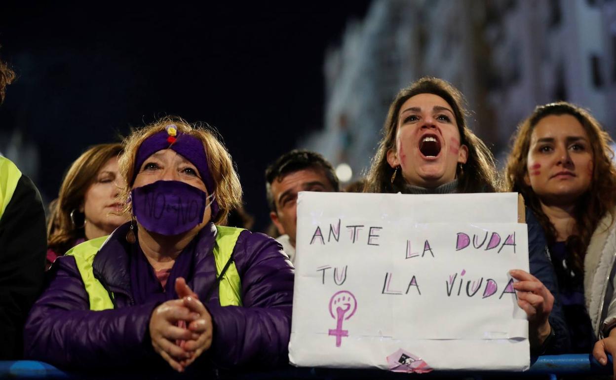 Participantes en la manifestación del 8M.