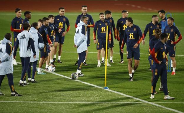 La Roja se conjura para volar alto en Qatar