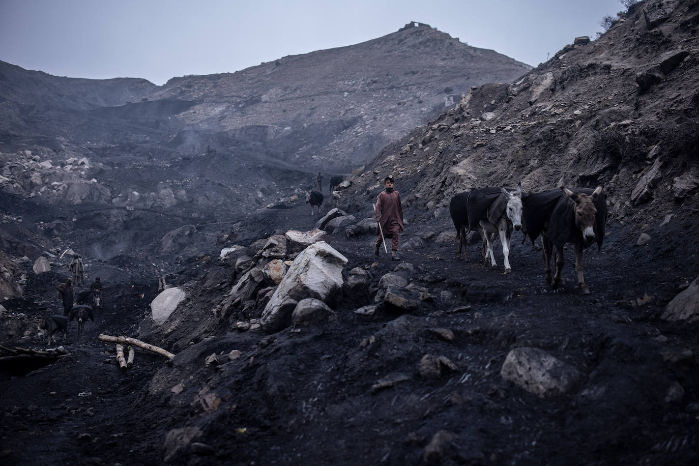 Fotos: El día a día en las minas de carbón de Chinarak