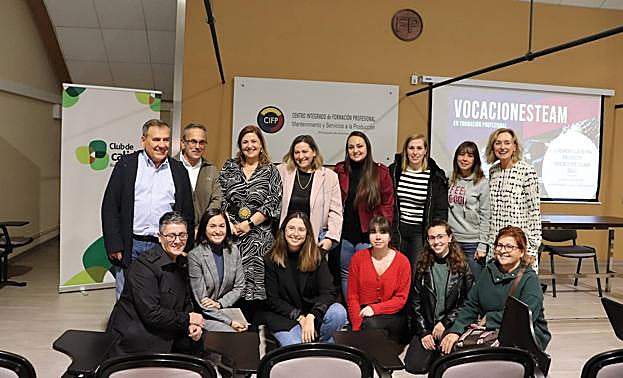 PUBLIRREPORTAJE : La vocación científica va con ellas