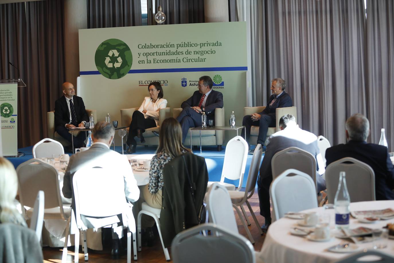 Fotos: Jornada &#039;Colaboración público-privada y oportunidades de negocio de la economía circular&#039;