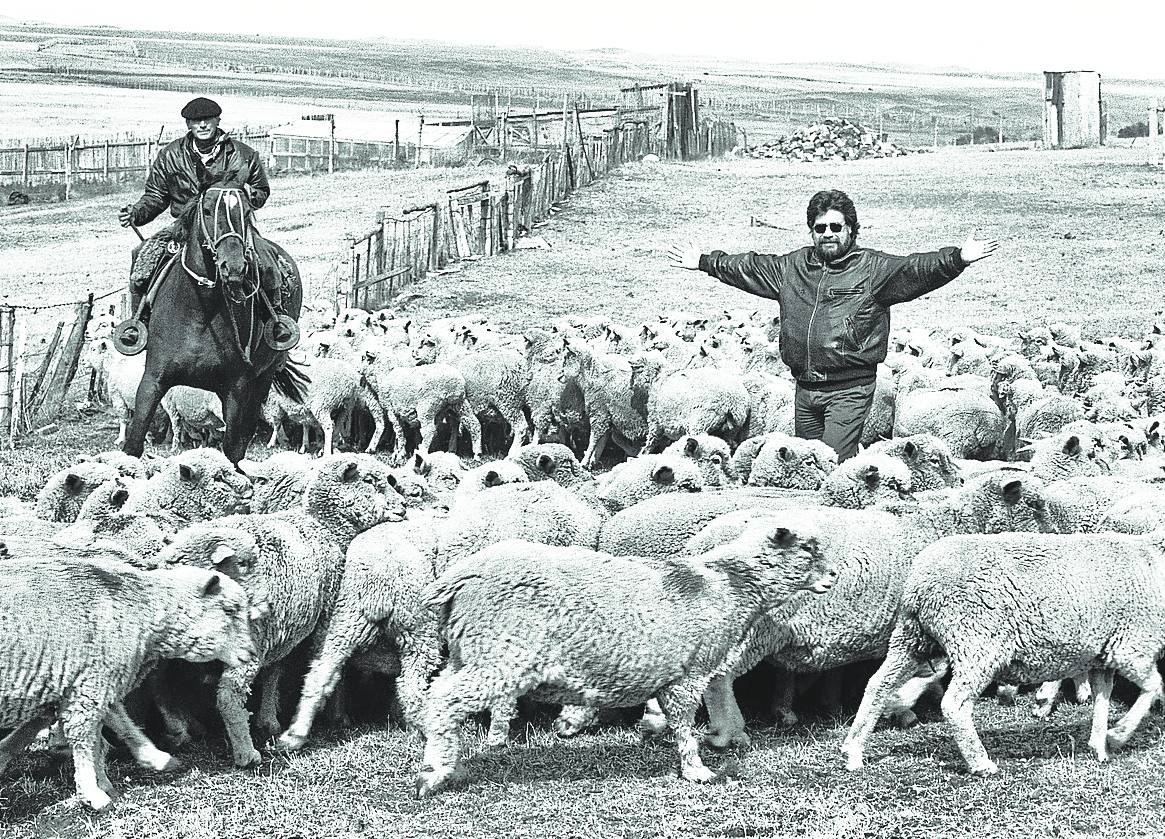 Patagonia. Luis Sepúlveda, en un viaje al sur de Argentina. 