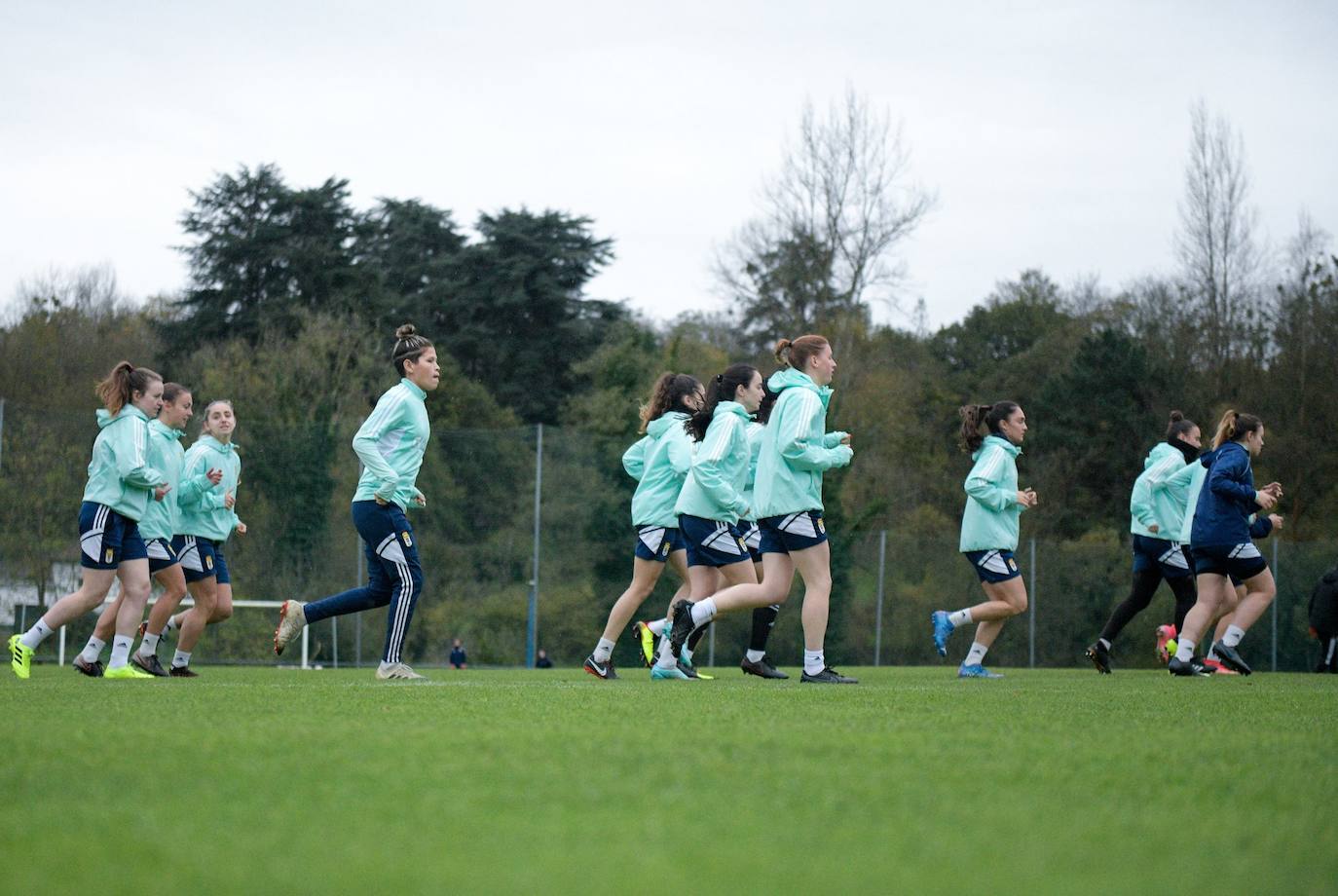 Entrenamiento del Real Oviedo Femenino. 