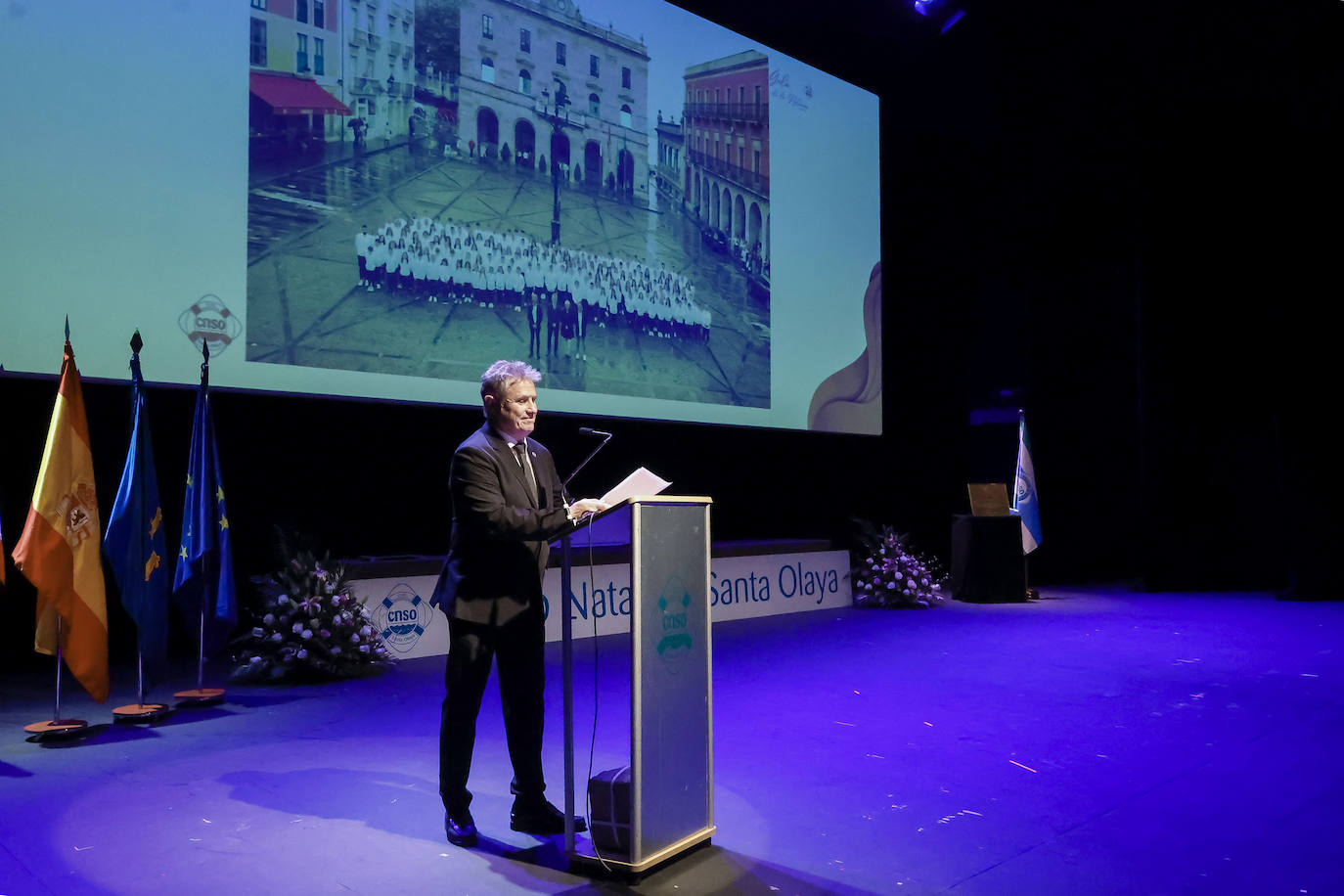 Fotos: El Santa Olaya evoca la figura de Josín en su gala