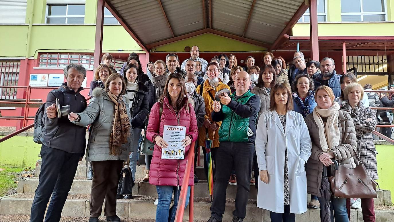 Fotos: Los profesores asturianos protestan por la aplicación de la LOMLOE