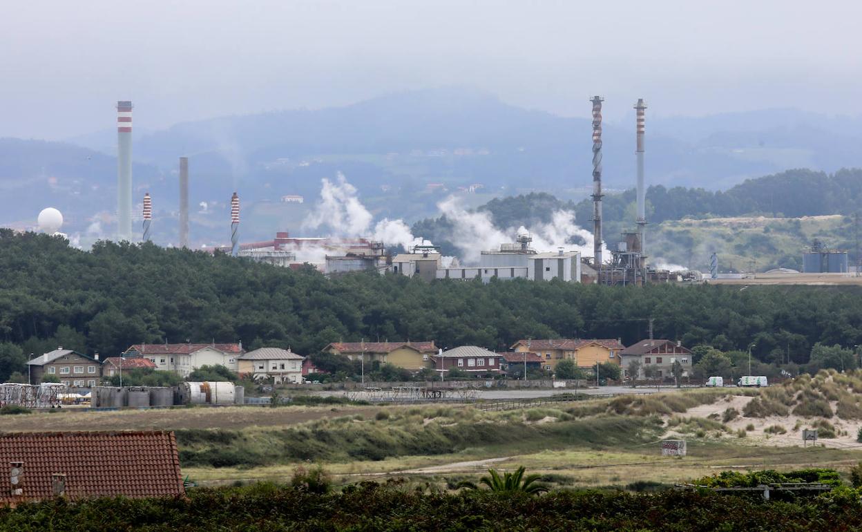 La planta de Asturiana de Zinc (AZSA), que cuenta con unas compensaciones por el CO2 de 19,5 millones. 