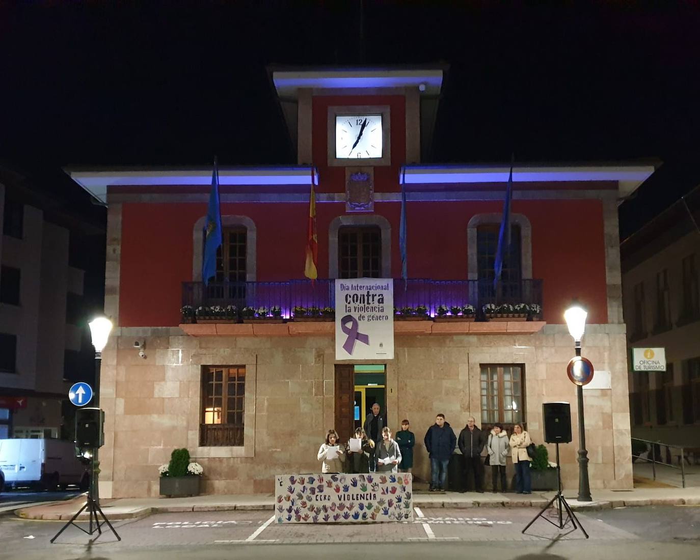 Fotos: Asturias se viste de morado contra la violencia de género