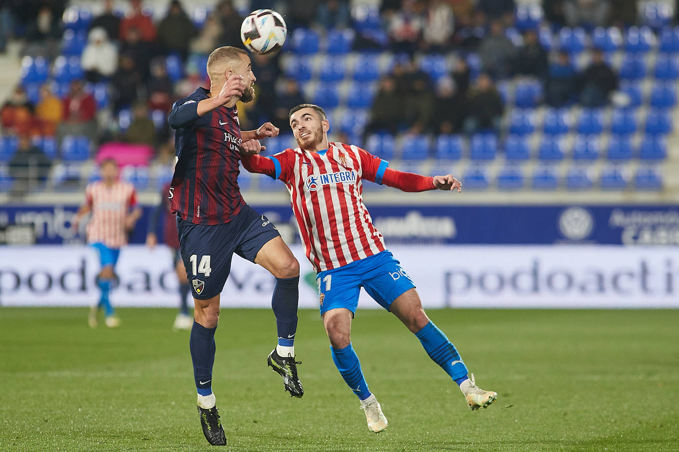 Fotos: Las mejores jugadas del Huesca-Sporting