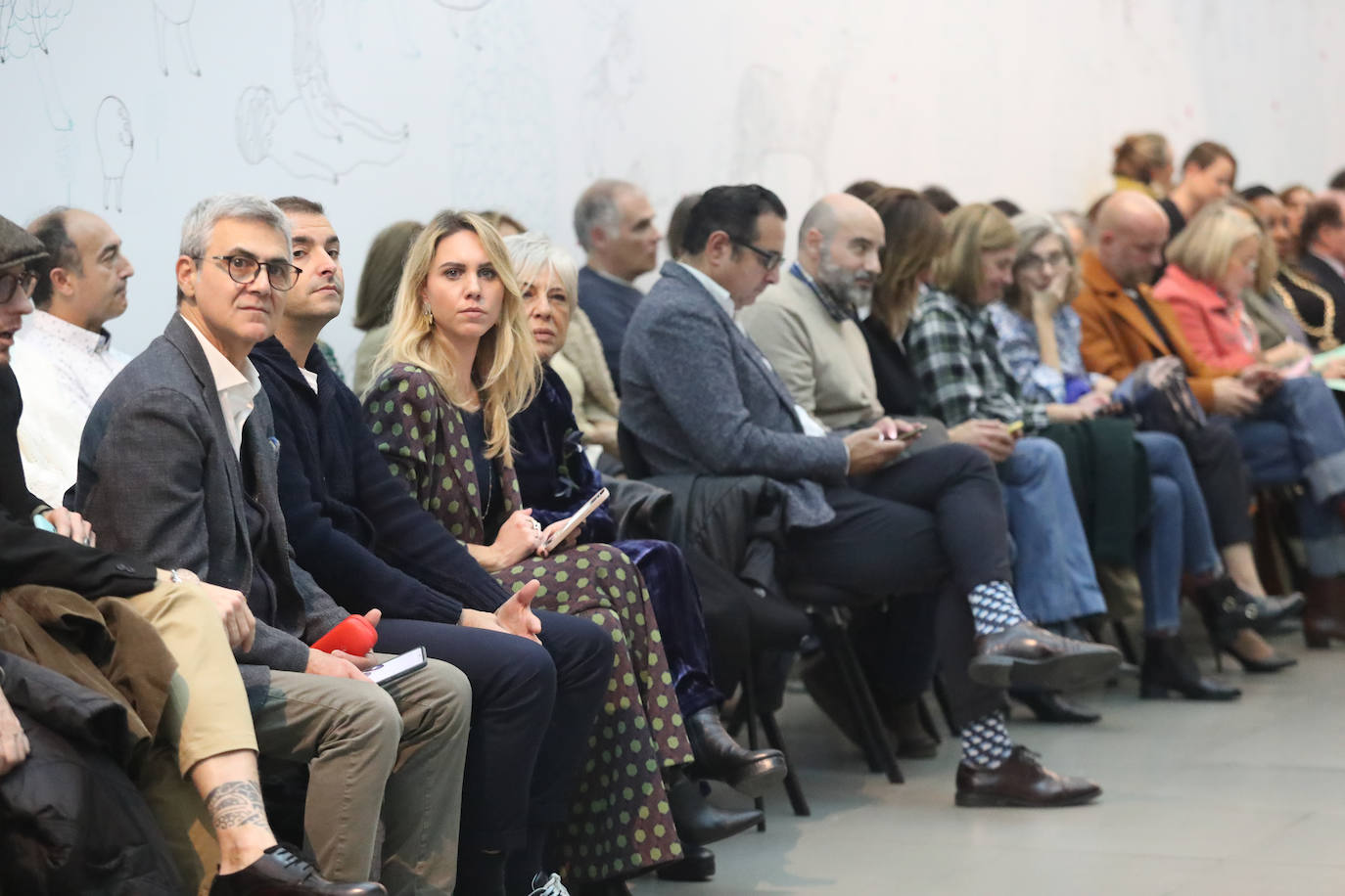 Fotos: Moda asturiana repleta de color y fantasía