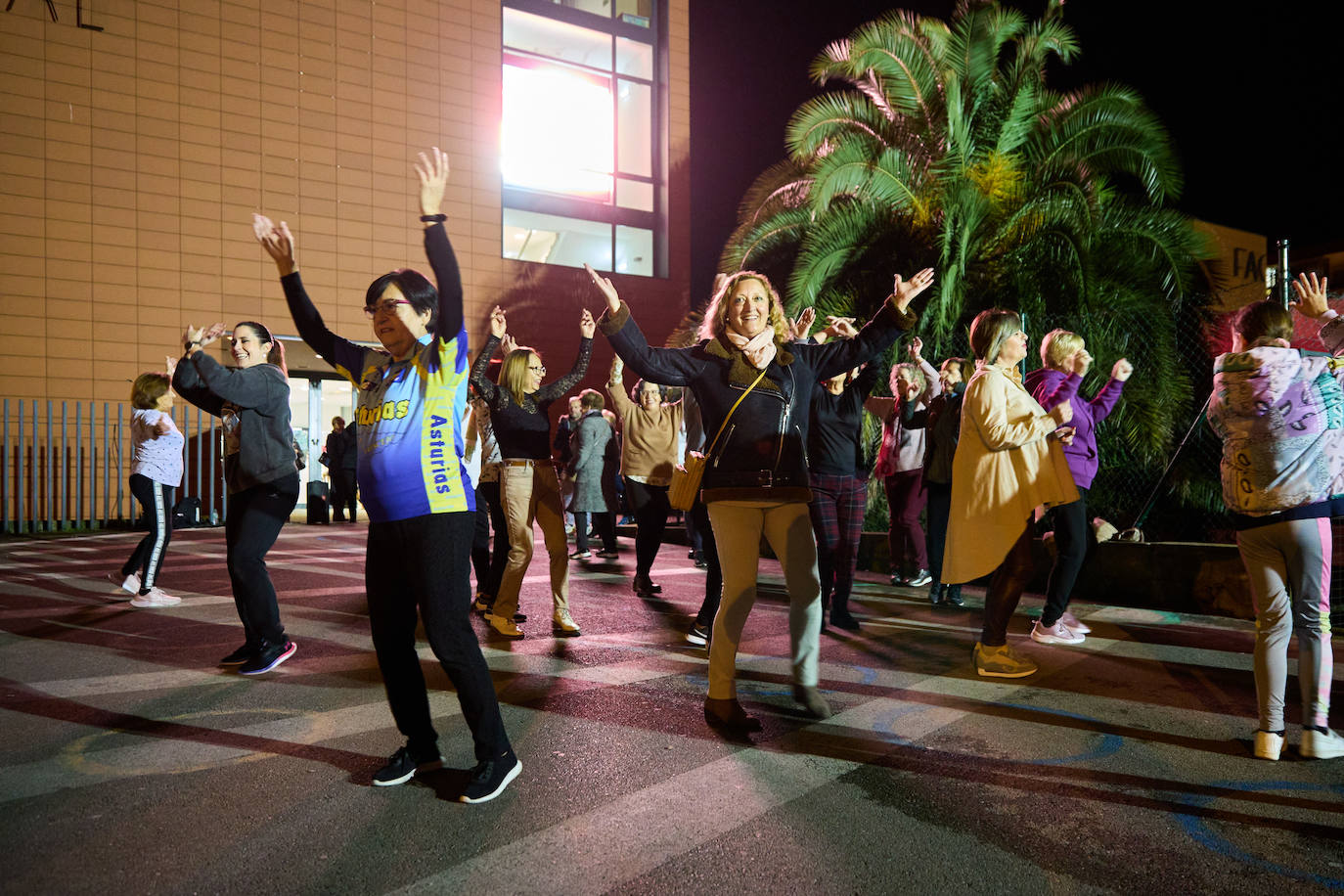 Fotos: La cultura ilumina la Noche Negra