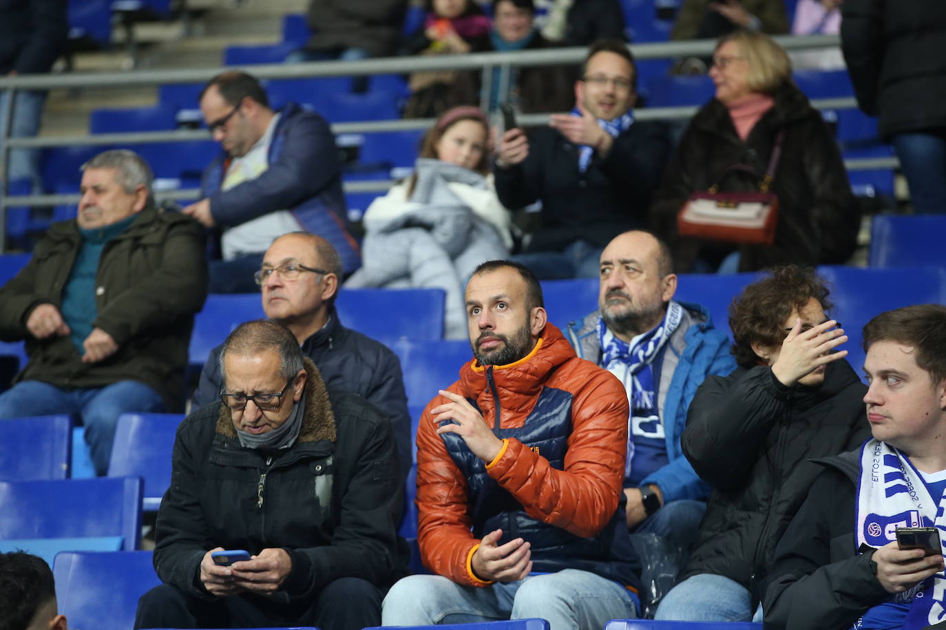 Fotos: ¿Estuviste en el Real Oviedo - Las Palmas? ¡Búscate!