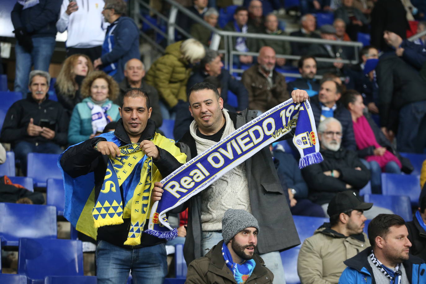 Fotos: ¿Estuviste en el Real Oviedo - Las Palmas? ¡Búscate!