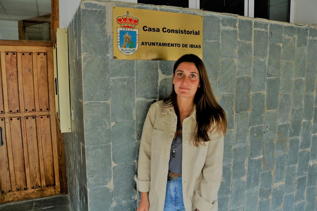 La regidora de Ibias, Gemma Álvarez. 