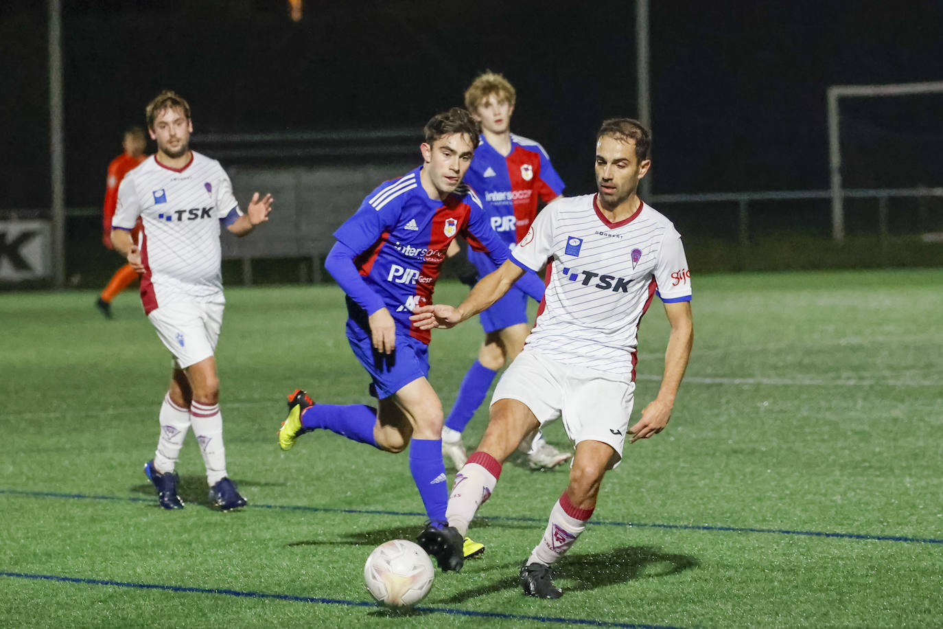 Fotos: Las mejores jugadas del TSK Roces - Langreo B