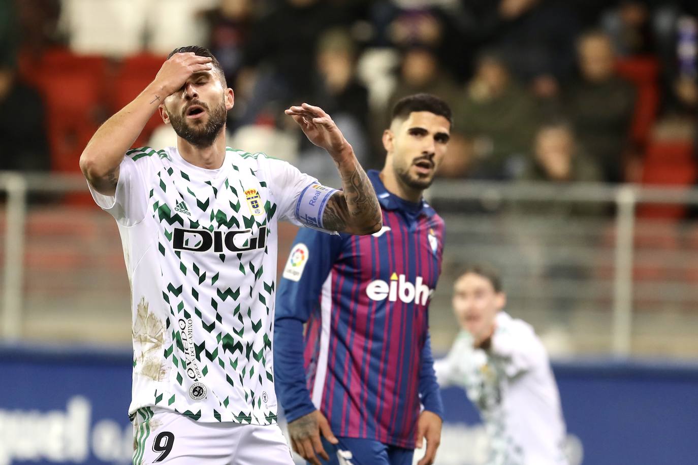 Fotos: Las mejores jugadas del Eibar - Real Oviedo