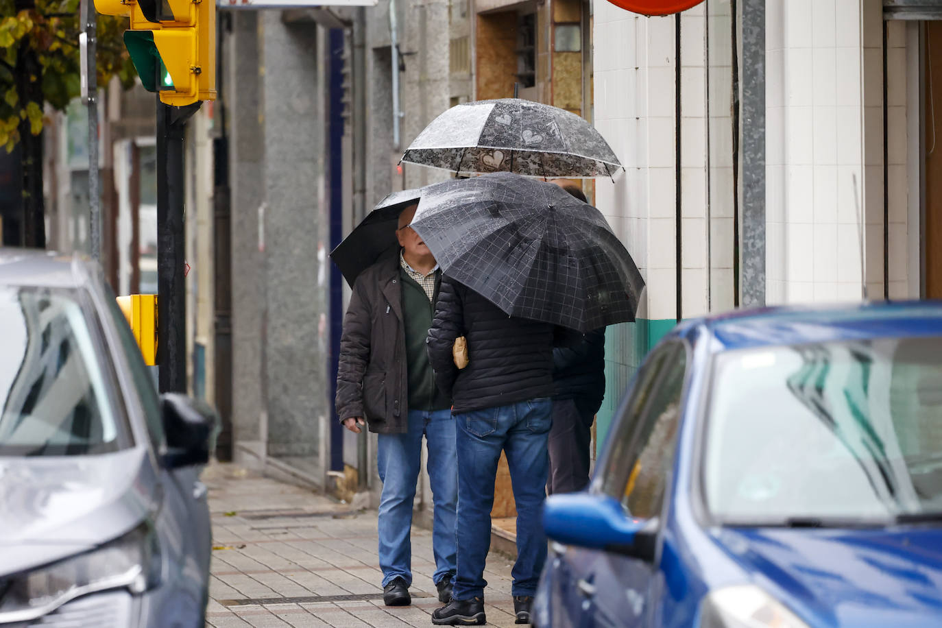 Fotos: Un frente cálido deja este lunes lluvias por toda la región