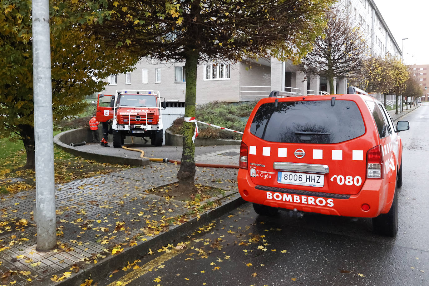 Fotos: Las fuertes lluvias causan incidentes en Gijón