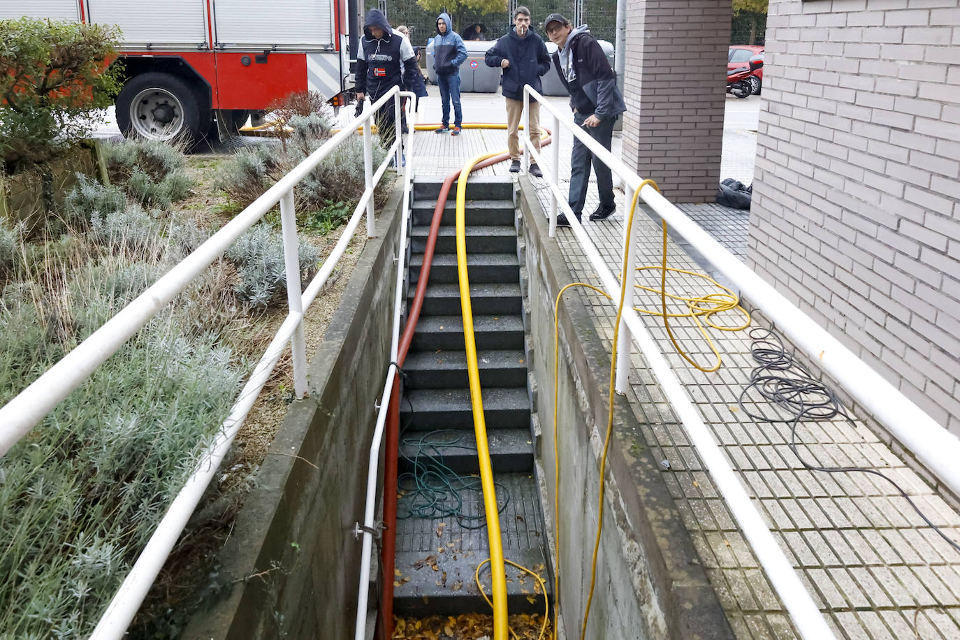 Fotos: Las fuertes lluvias causan incidentes en Gijón