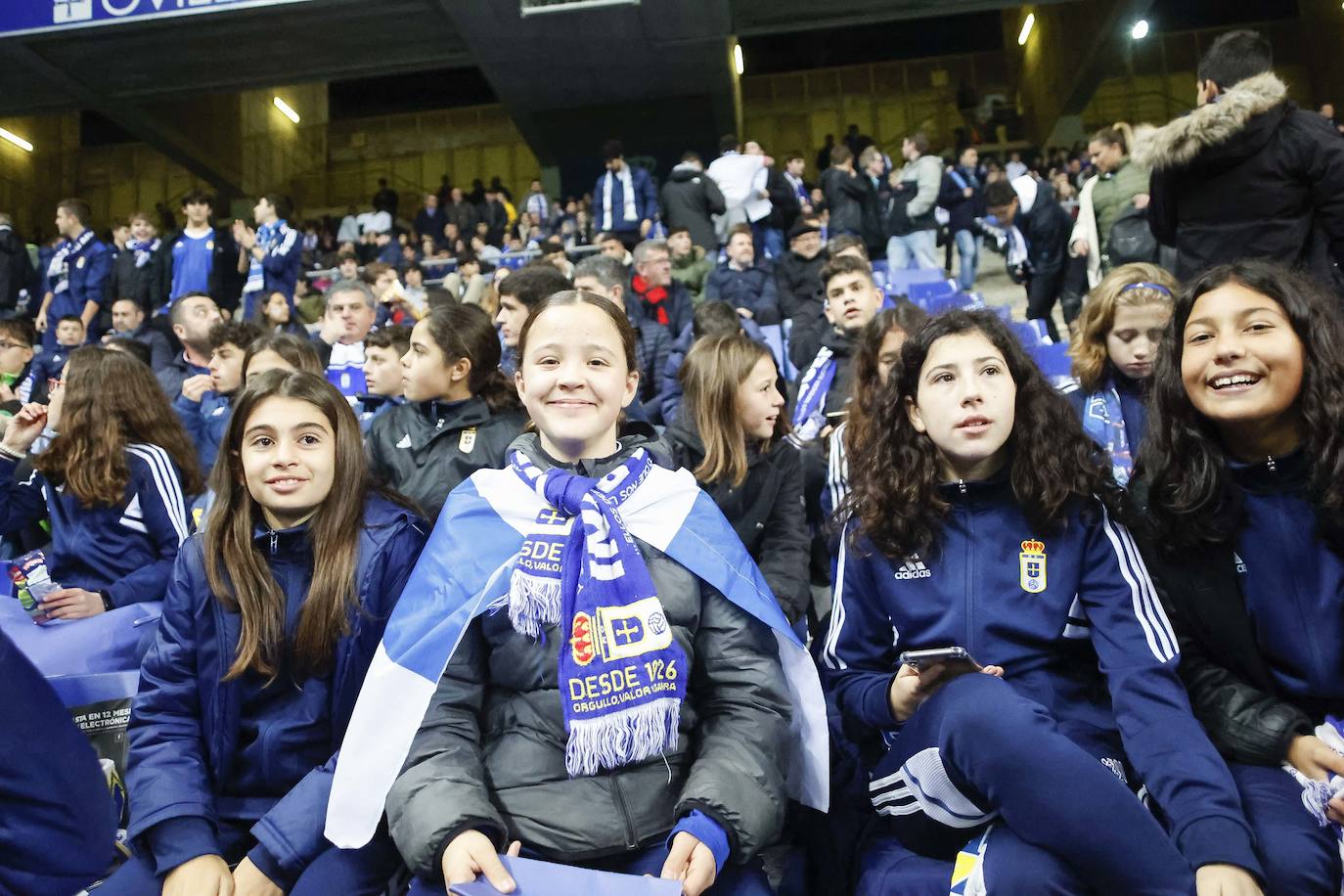 Fotos: ¿Estuviste en el derbi asturiano Real Oviedo - Sporting? ¡Búscate en el Tartiere!