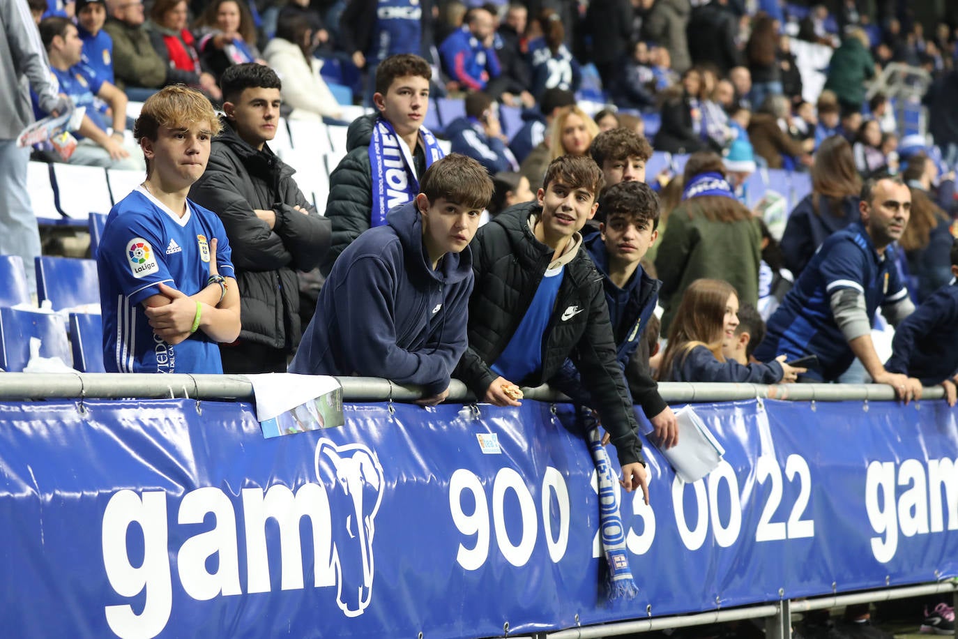 Fotos: ¿Estuviste en el derbi asturiano Real Oviedo - Sporting? ¡Búscate en el Tartiere!